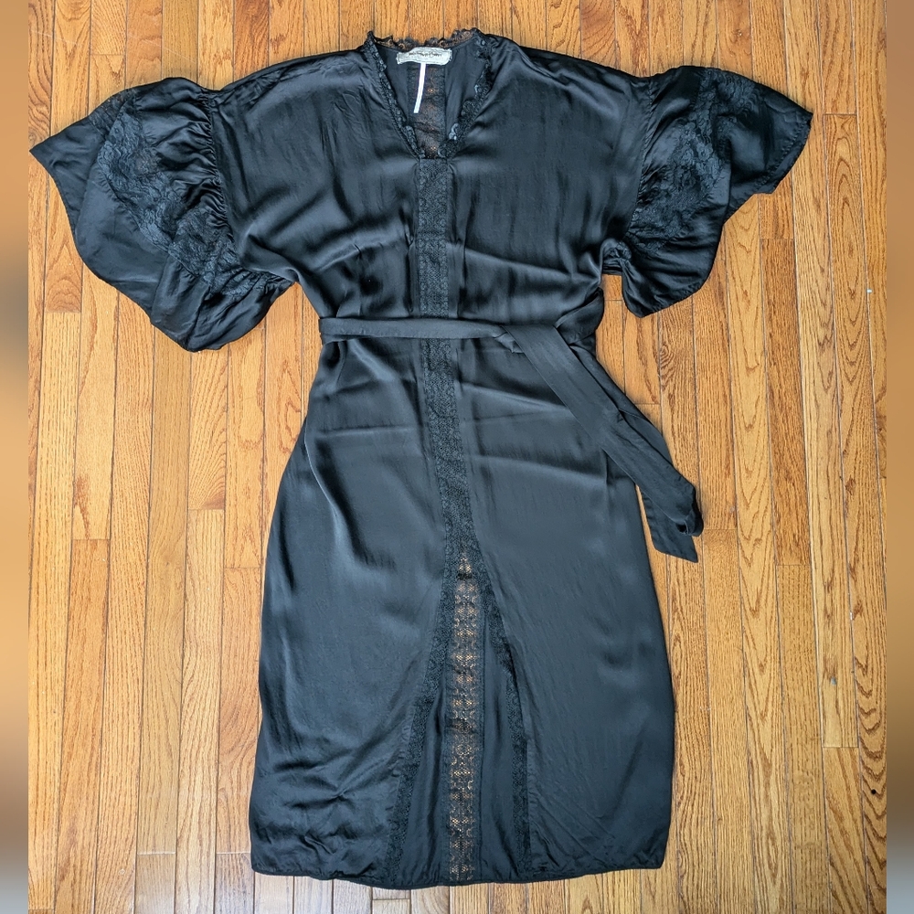 $195 Jen's Pirate Booty Free People Angel Fire Maxi Dress Kaftan Black Lace Sz L